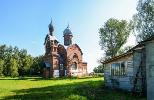Церковь в селе Ижевское